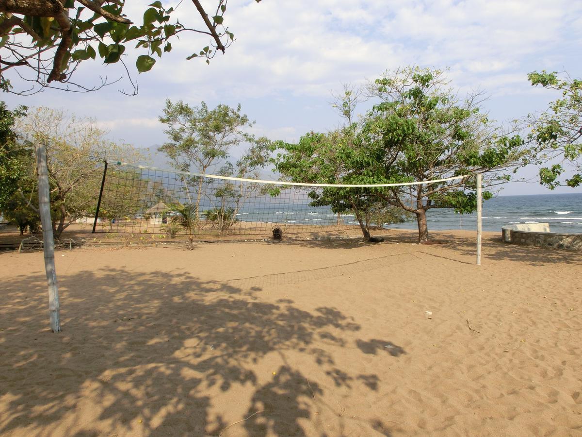 Matema Lake Shore Resort Экстерьер фото
