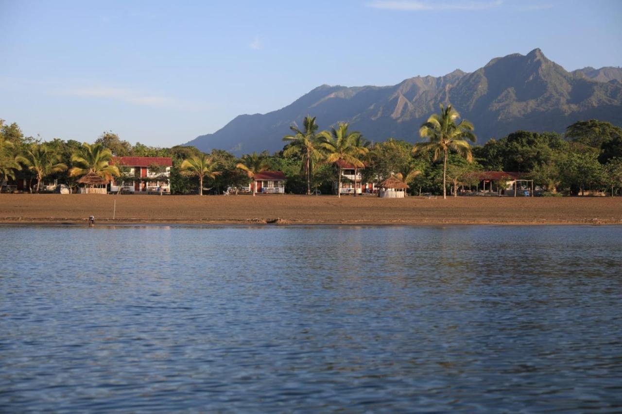 Matema Lake Shore Resort Экстерьер фото