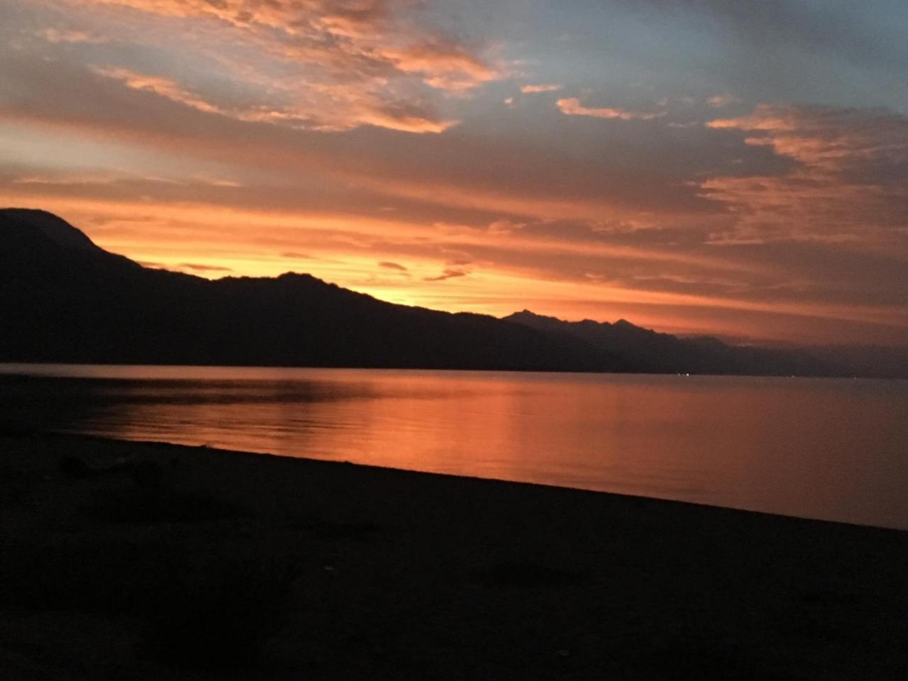 Matema Lake Shore Resort Экстерьер фото